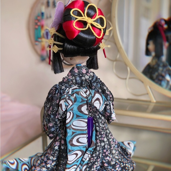 Youtsuzu Japanese Maiko Pullip Jun Planning 1:6 Articulated Fashion Doll HTF ‘08 - Picture 8 of 16
